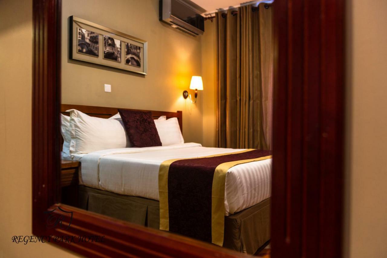 Regency Resort Singida Luaran gambar