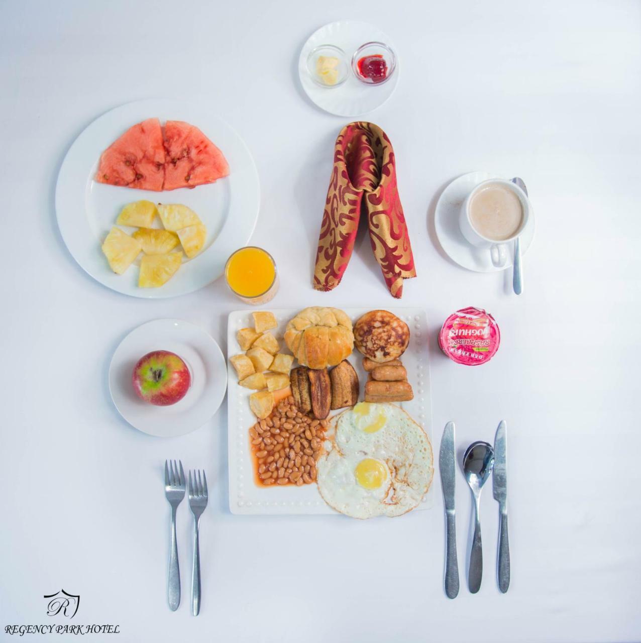 Regency Resort Singida Luaran gambar