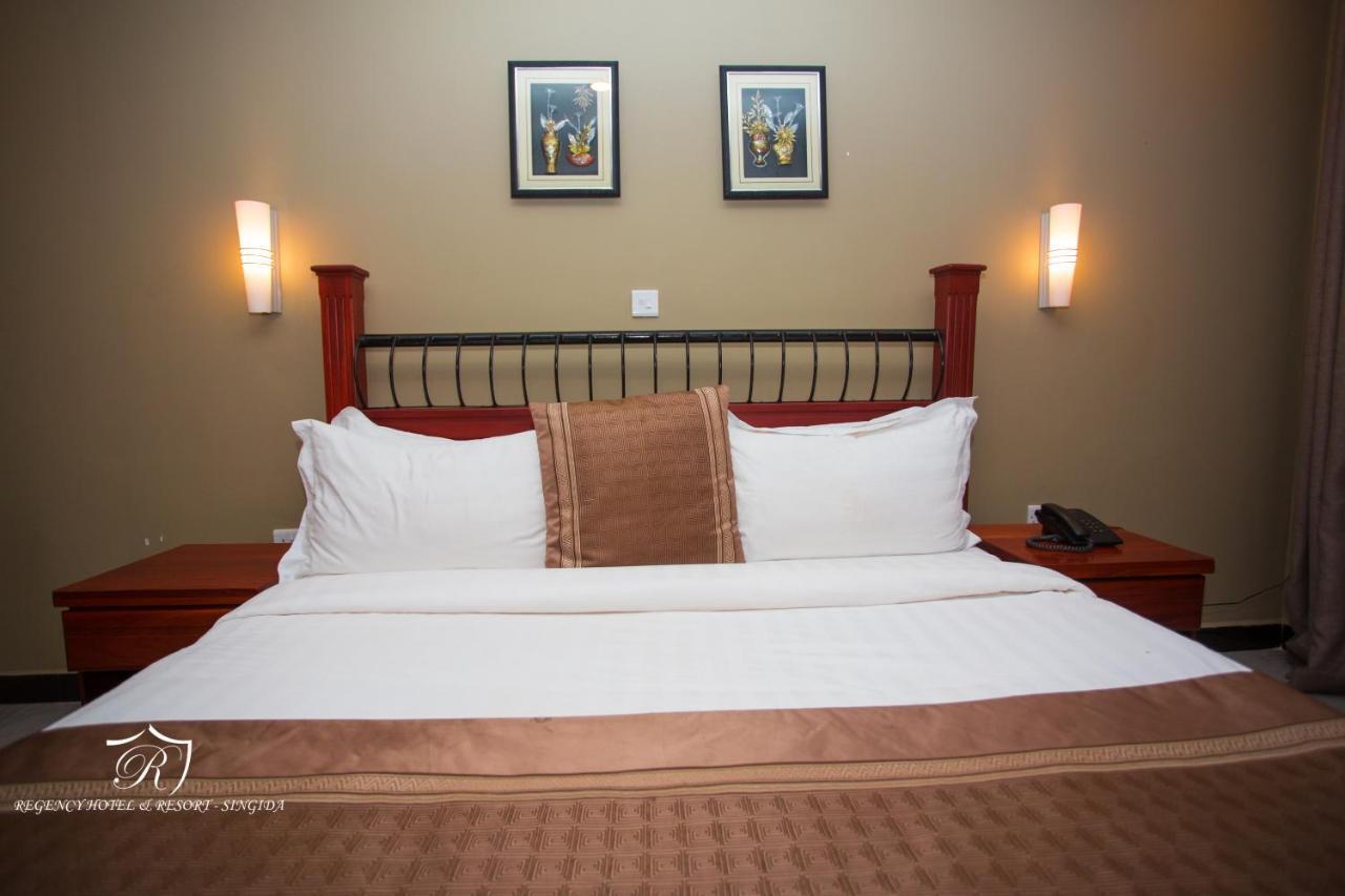 Regency Resort Singida Luaran gambar